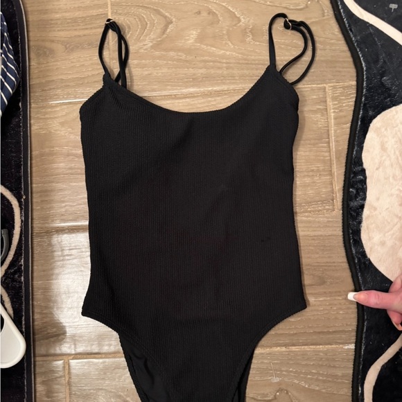 BLACK COTTON ON TEXTURED SCOOP NECK ONE PIECE SWIMSUIT CHEEKY BOTTOM XS - Picture 10 of 10